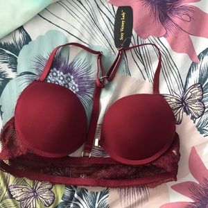 NWT Red Lace Push Up Bra